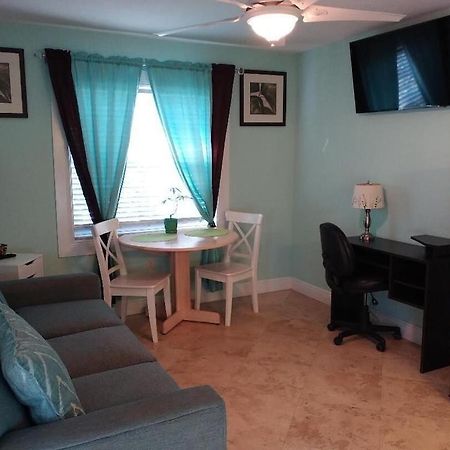 Tampa Bay Beautiful Apartment And Private Jacuzzi Dış mekan fotoğraf